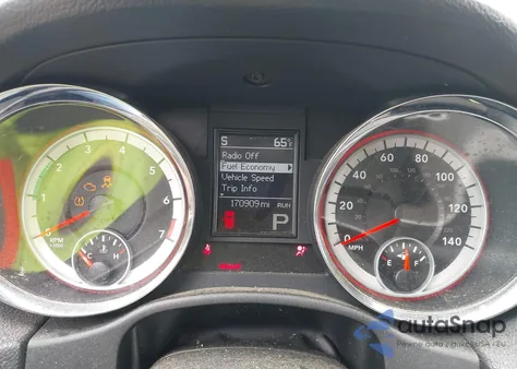 2011 Dodge Durango Express z USA, uszkodzony, nr VIN 1D4RE2GG0BC618754